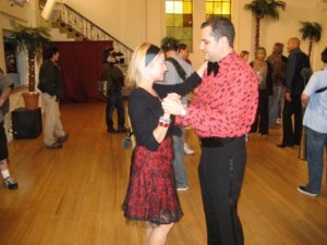 "Marcia Brady" & Ross "the Intern"